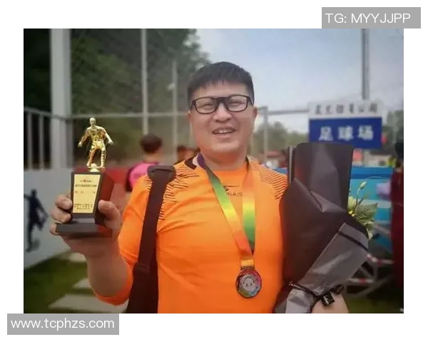 重庆足球队在邀请赛中的个人能力分析与表现评估