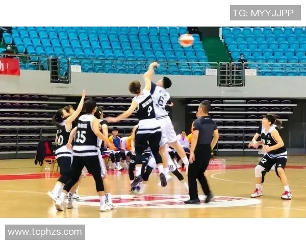 南京篮球队以55分领跑全运会积分榜展现强劲实力与团队合作精神